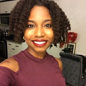 Meet your Posher, Debra